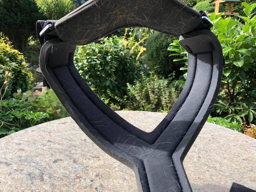 Das Geschirr von kleinmetall ist toll gepolstert, ...